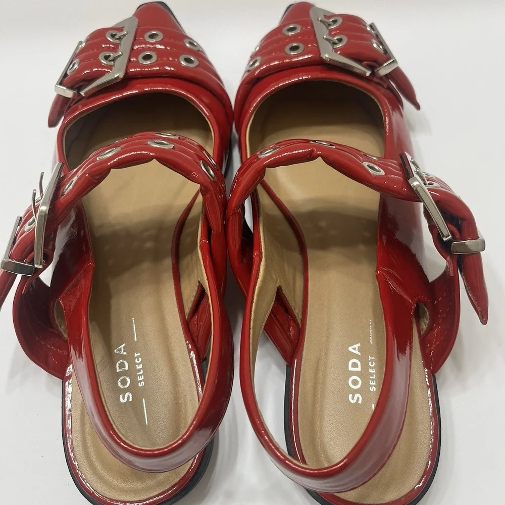 Steve Madden  Graya Flats Red Patent Chunky Buckles Silver Grommets Pointed